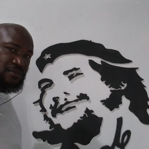 Meet your Posher, Tye